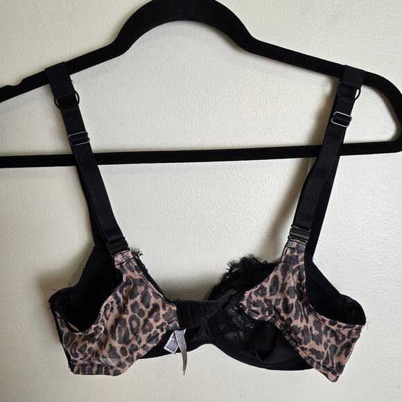Victoria's Secret Very Sexy Push Up Without Padding Bra Size 36C Animal Print - Picture 4 of 4